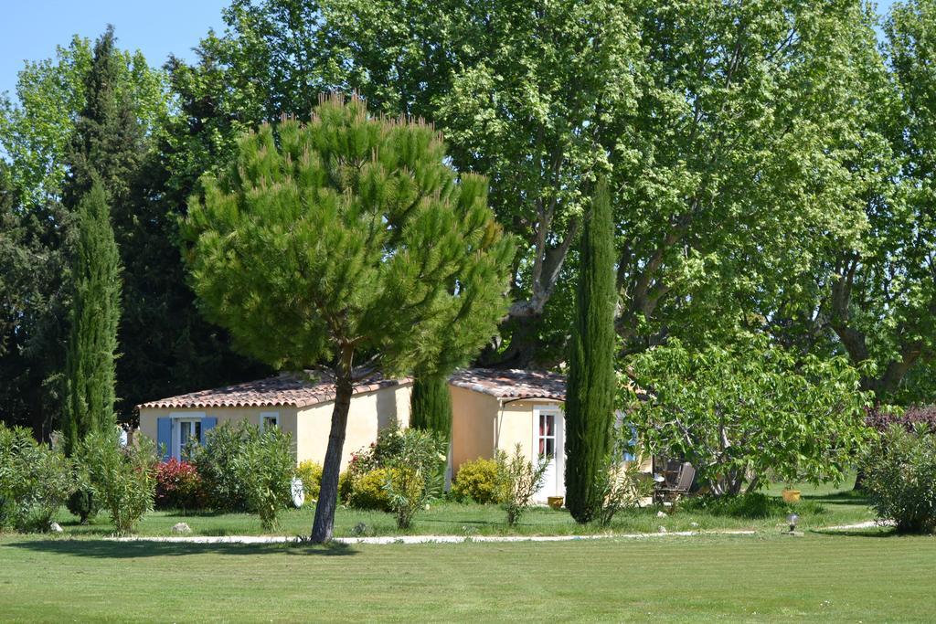 Domaine De Fontbelle Graveson Exterior foto