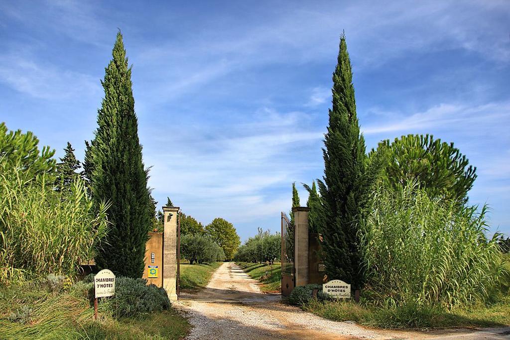 Domaine De Fontbelle Graveson Exterior foto
